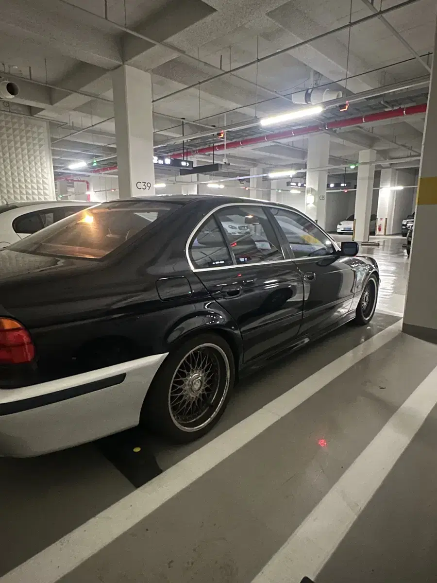 Bmw E39 540 175000km